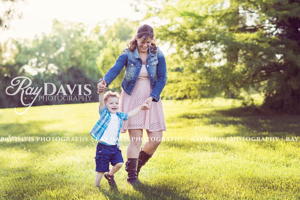 Ray Davis Photography - Mother and son photography playing in the park