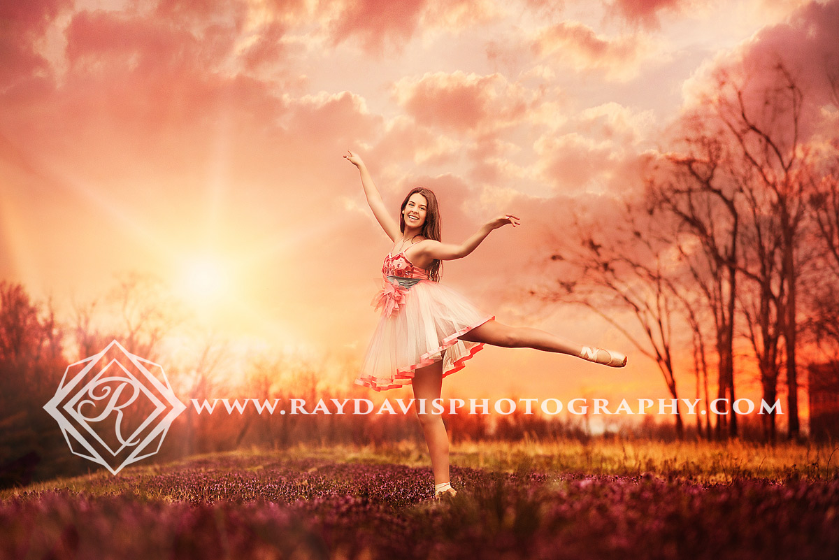 Teen Ballet dancer pictures by Ray Davis Photography